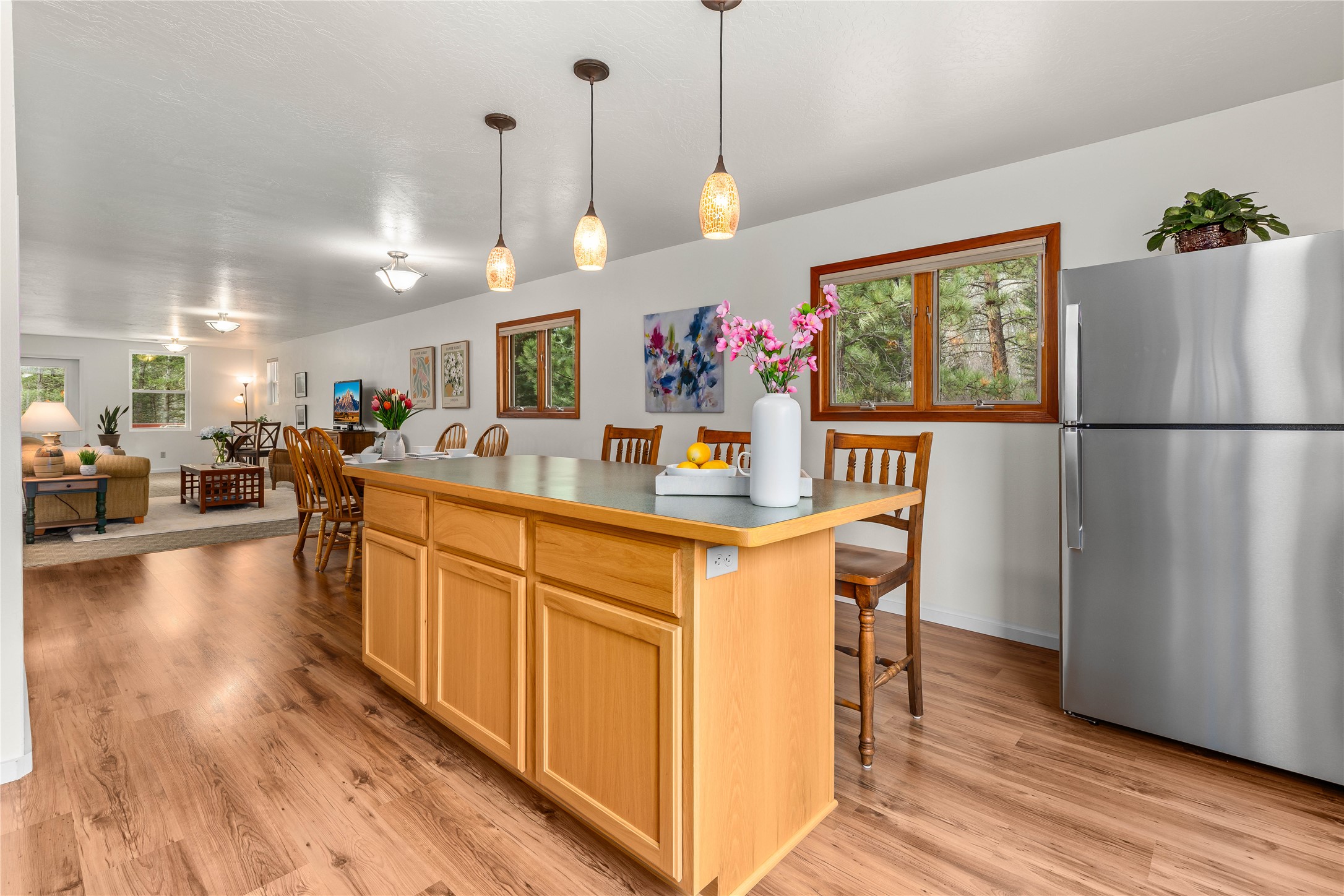 5559 Deer Lane