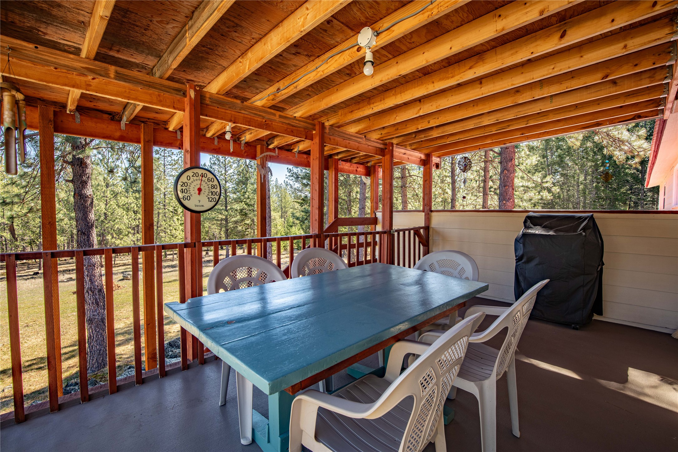 5559 Deer Lane
