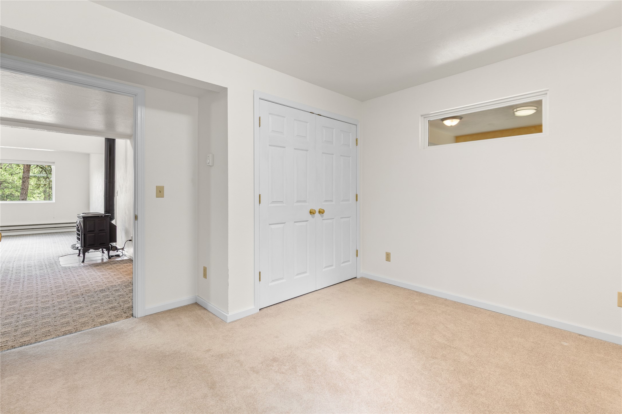5559 Deer Lane