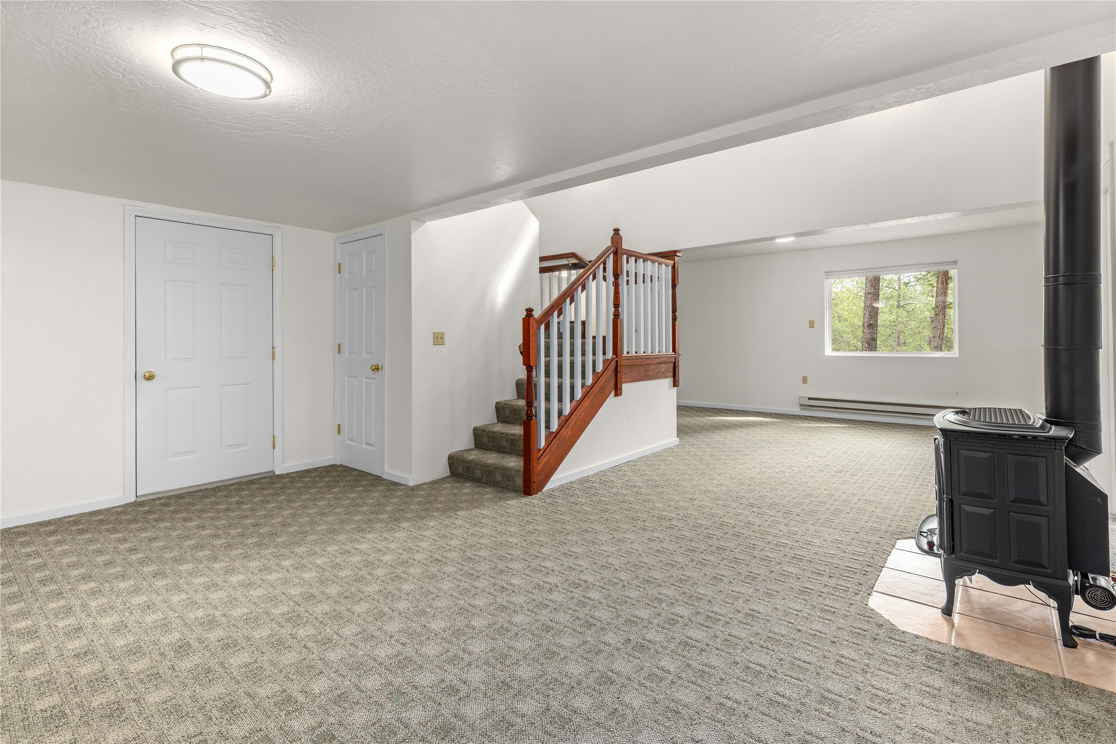 5559 Deer Lane