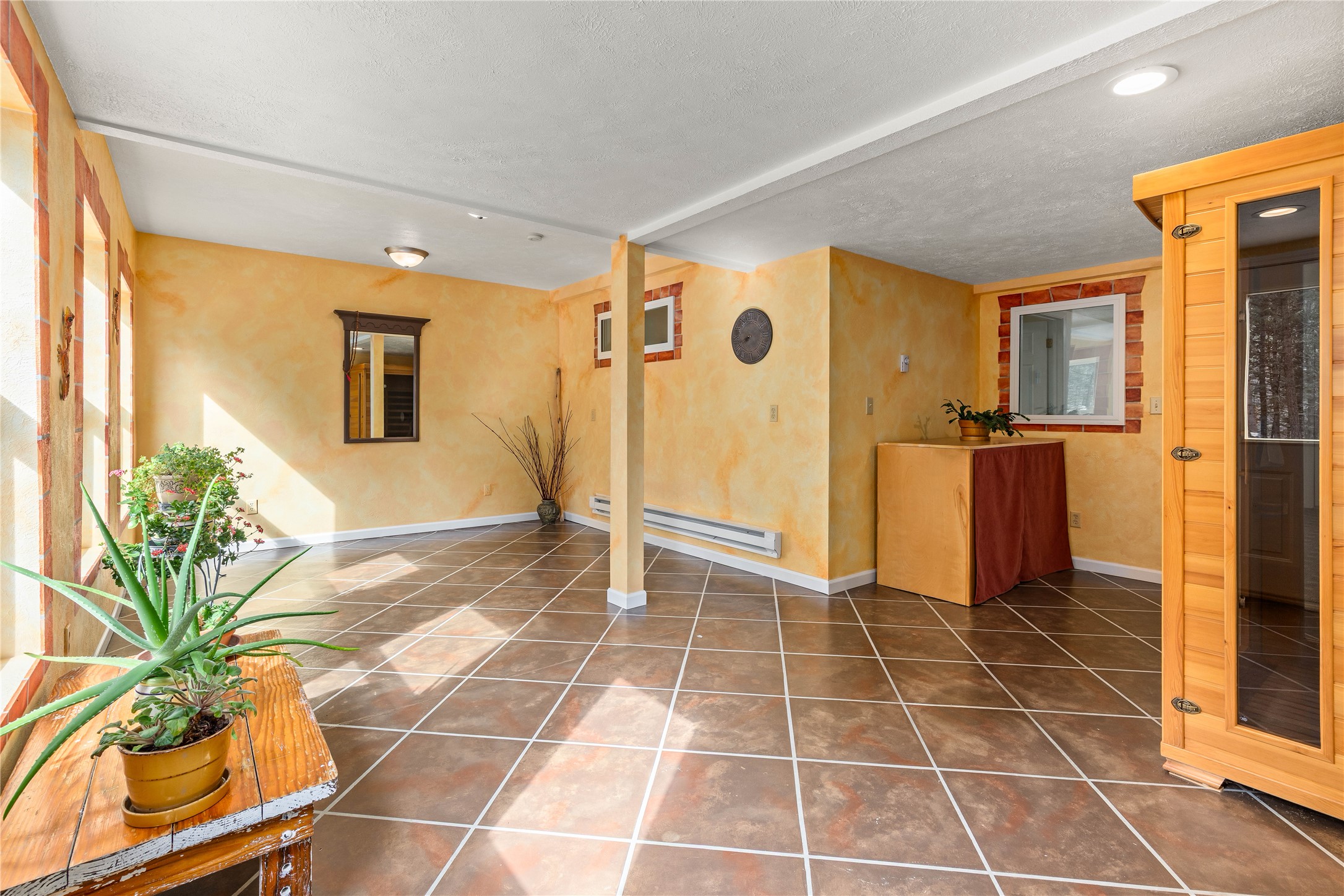 5559 Deer Lane