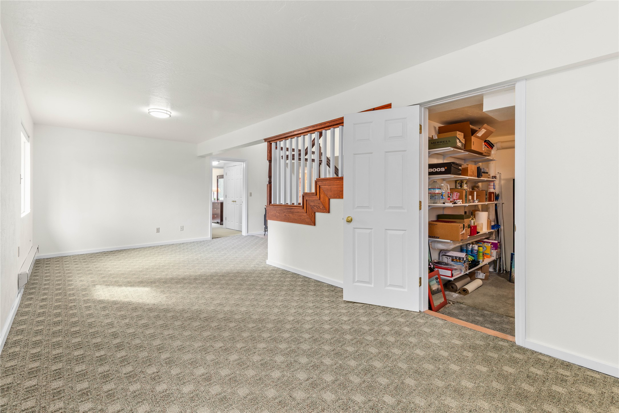 5559 Deer Lane