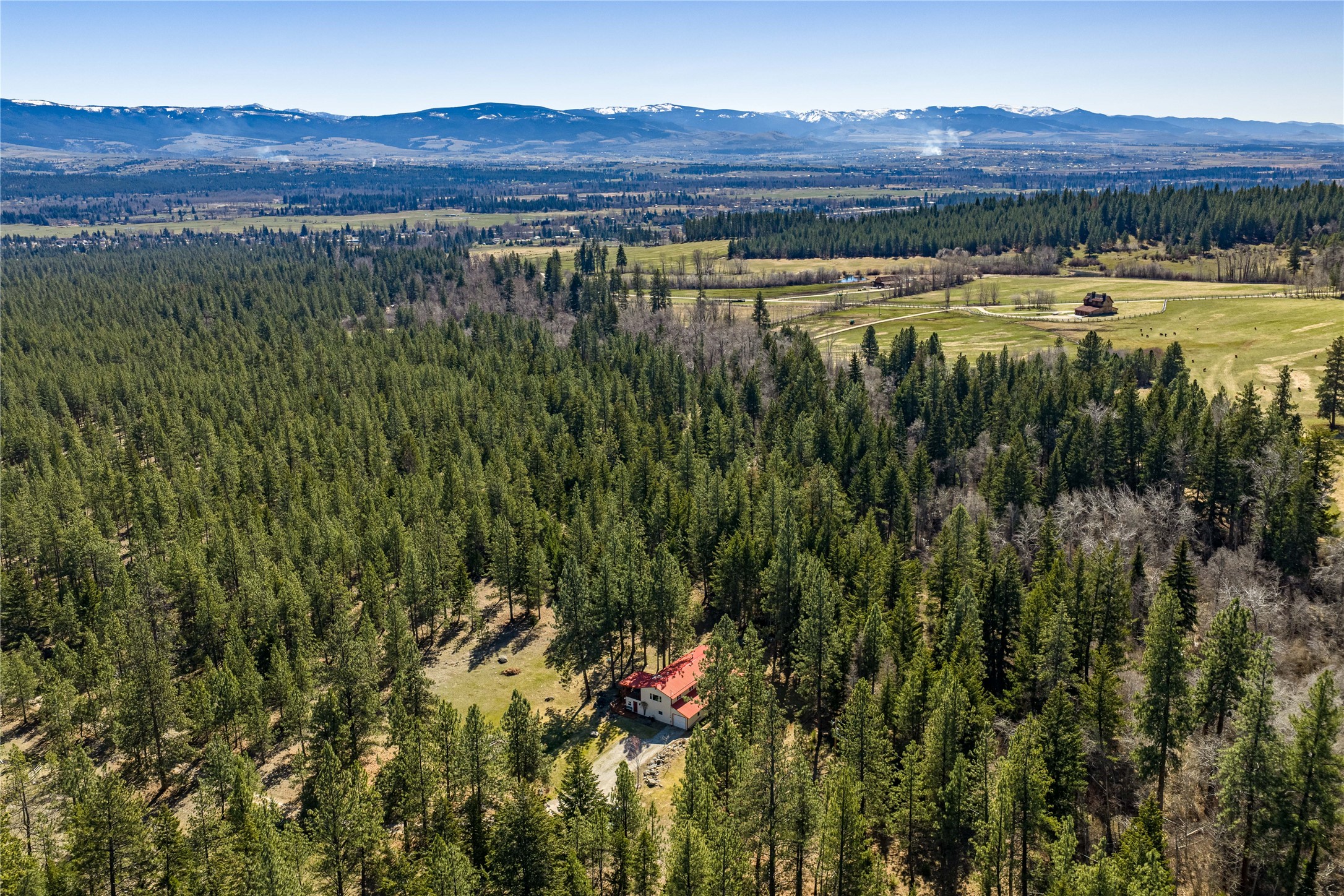 5559 Deer Lane