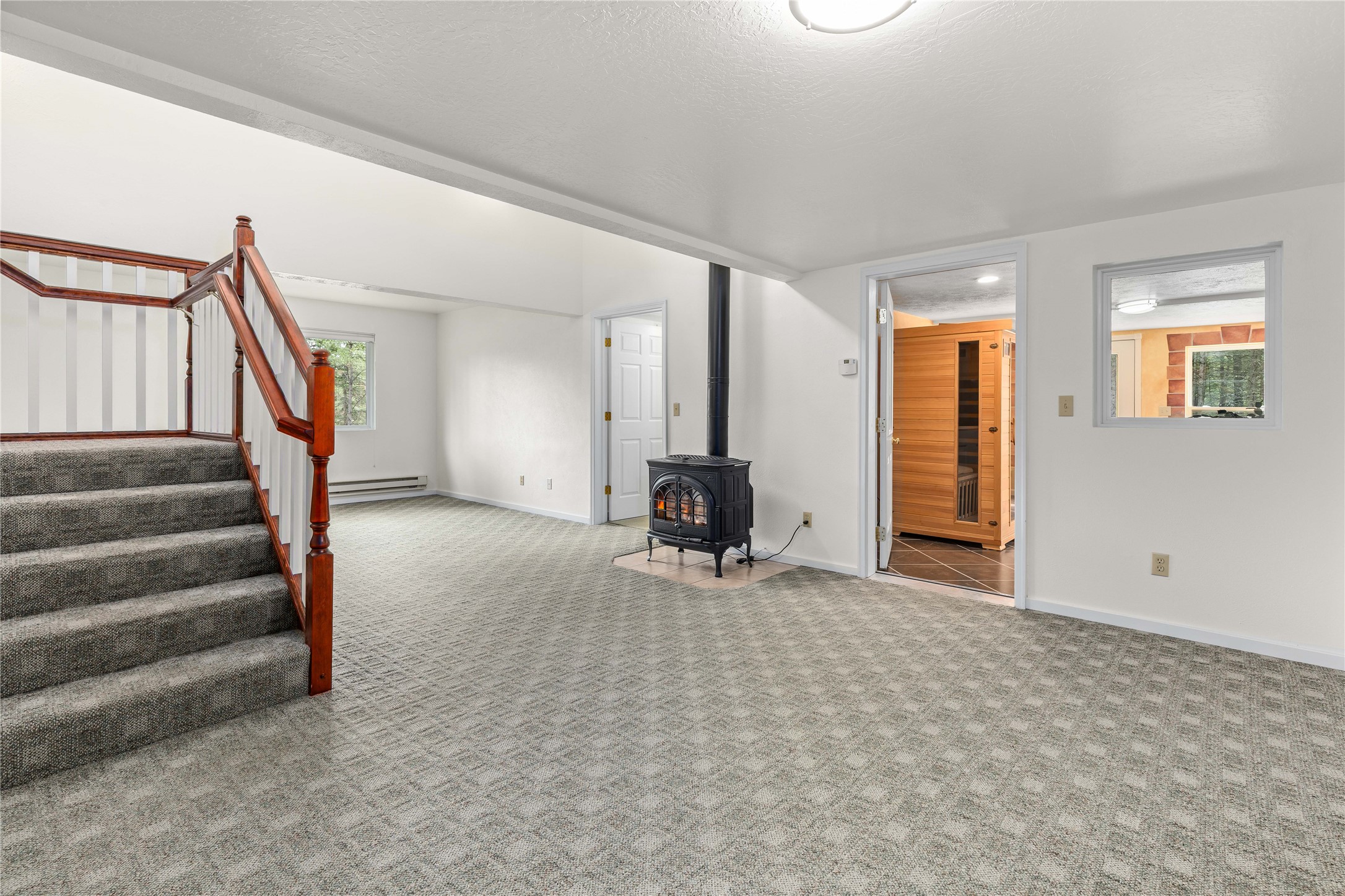 5559 Deer Lane