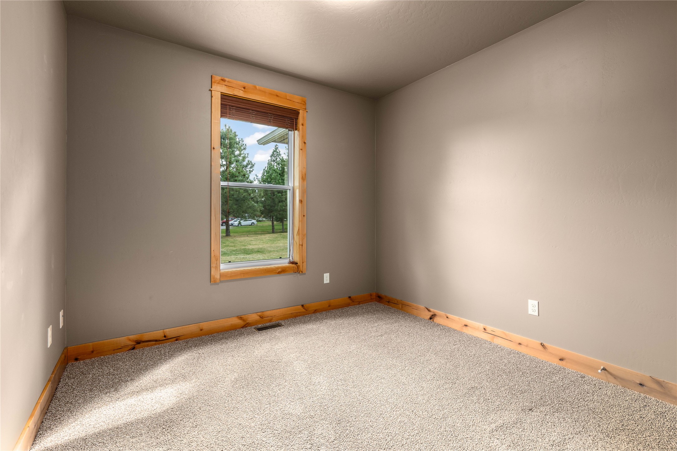 277 Montterra Court