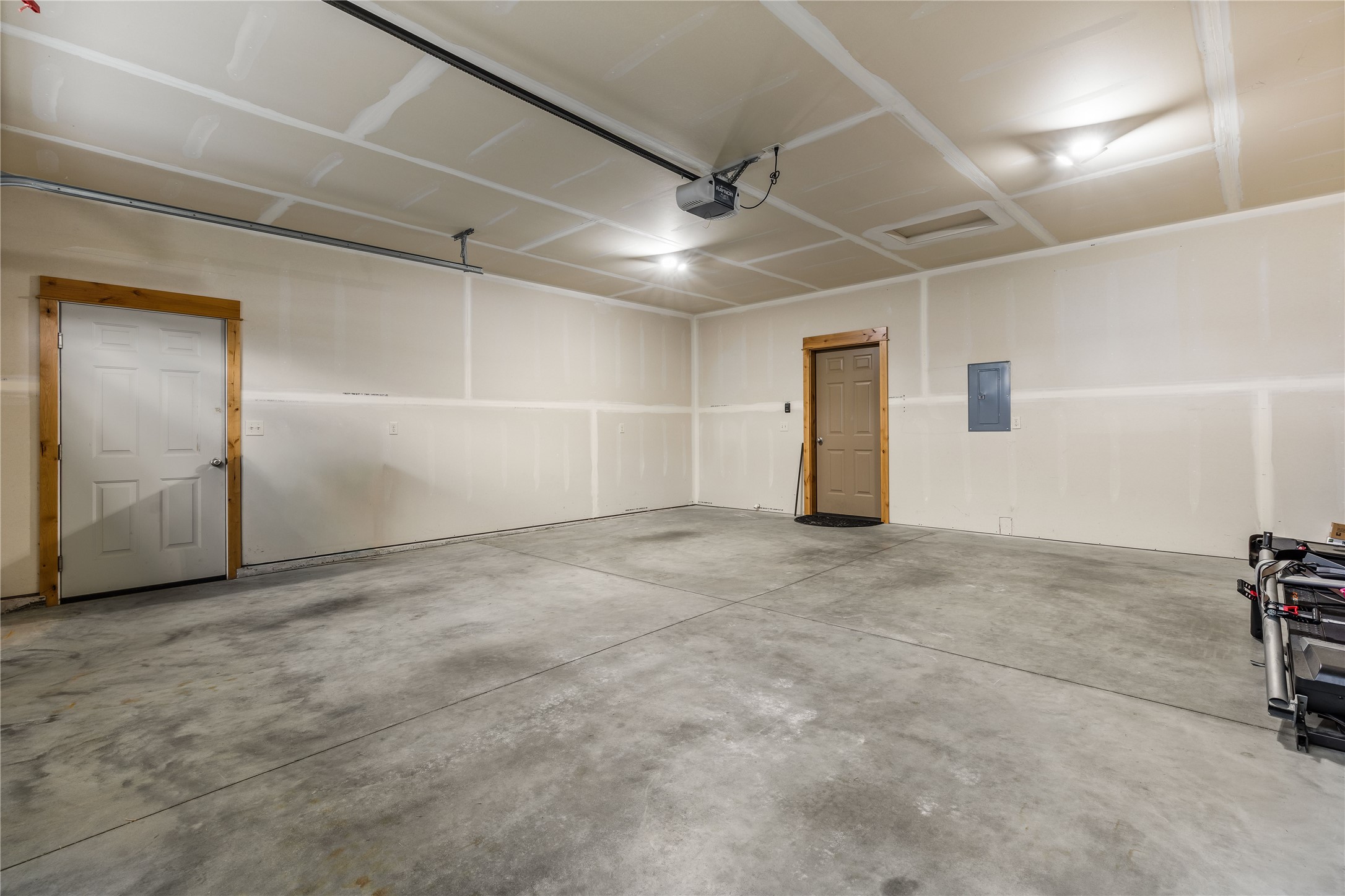 277 Montterra Court