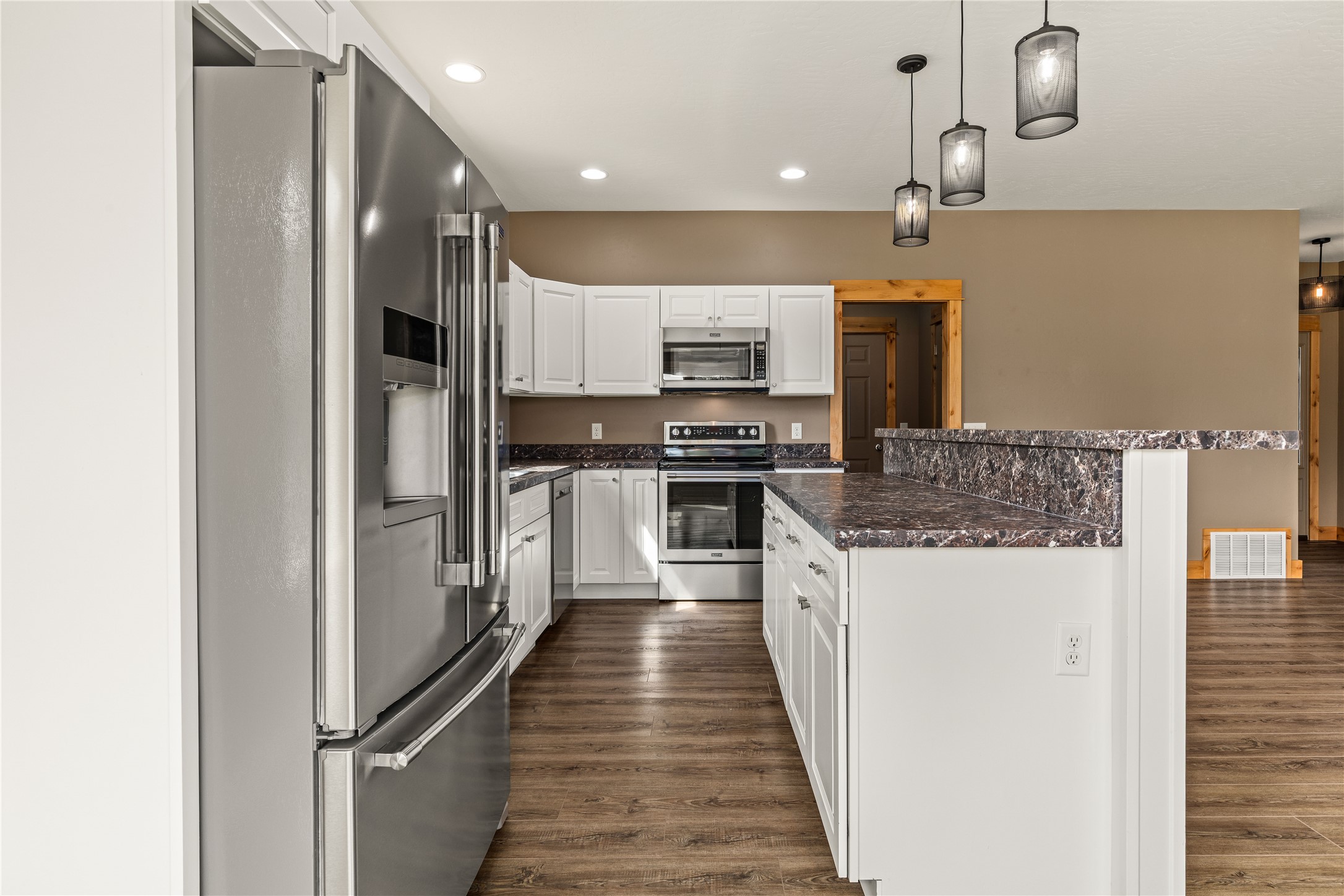 277 Montterra Court