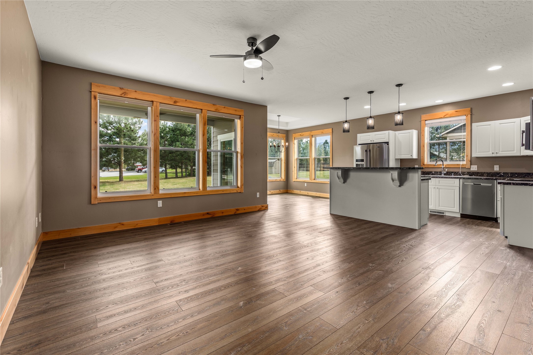 277 Montterra Court