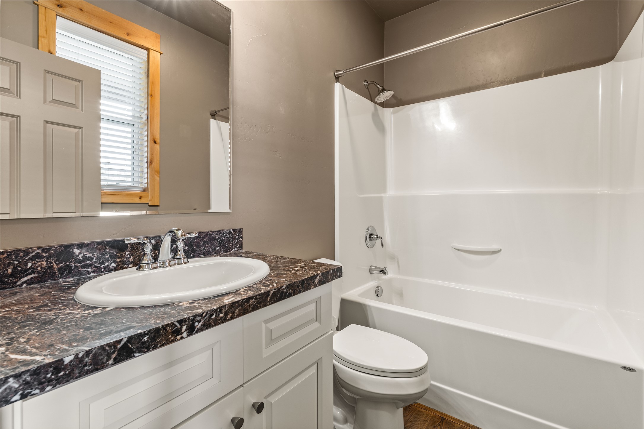 277 Montterra Court