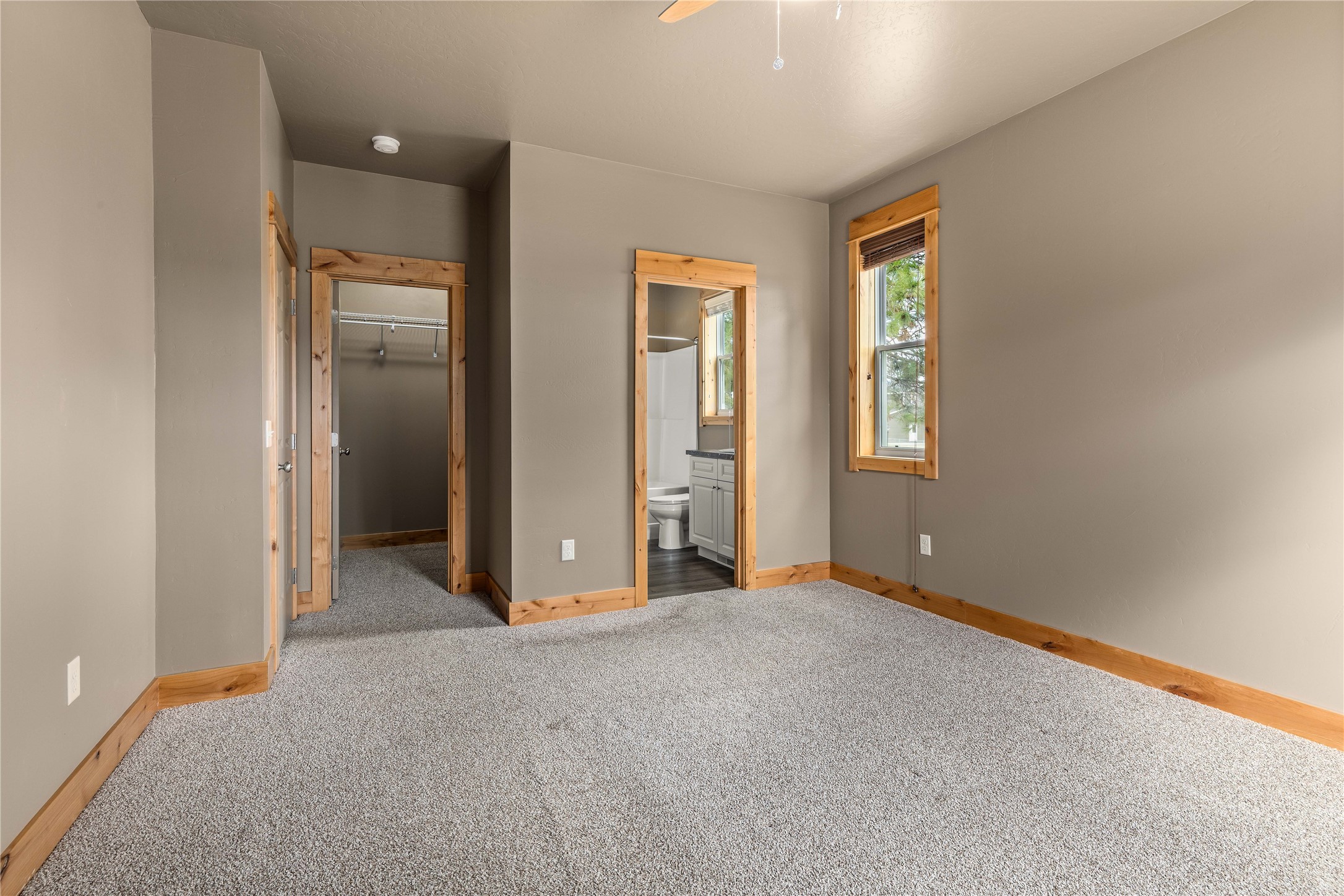 277 Montterra Court