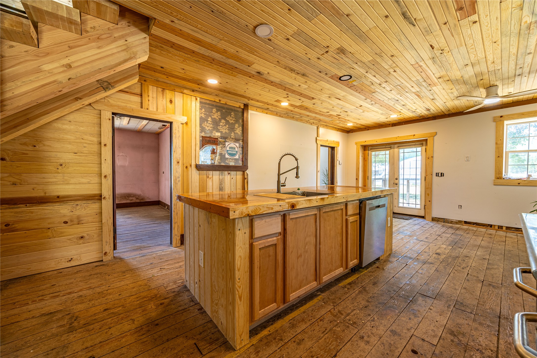 153 Dutch Hill Road