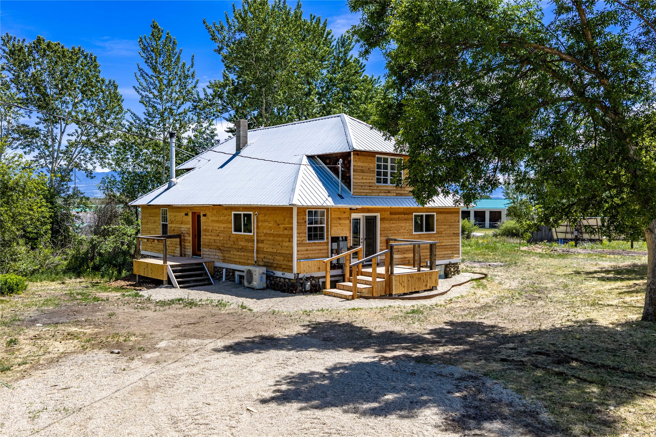 153 Dutch Hill Road