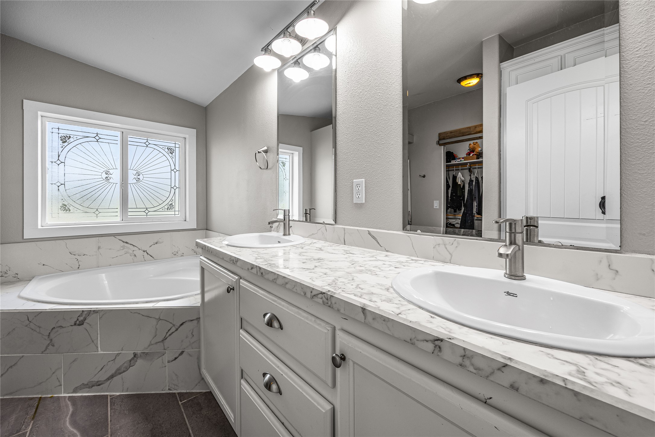9806 Wheatgrass Lane