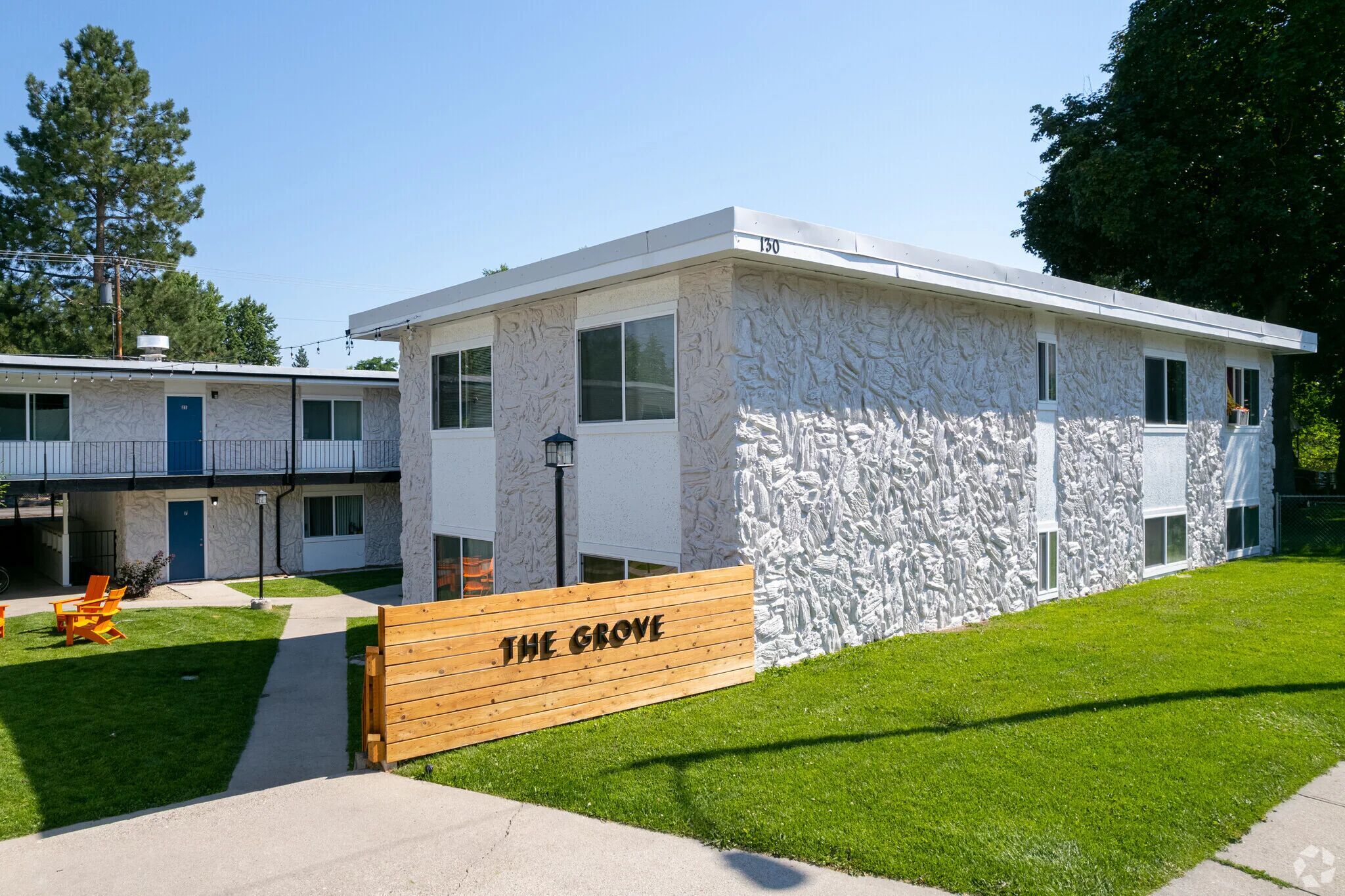 130 W Kent Avenue