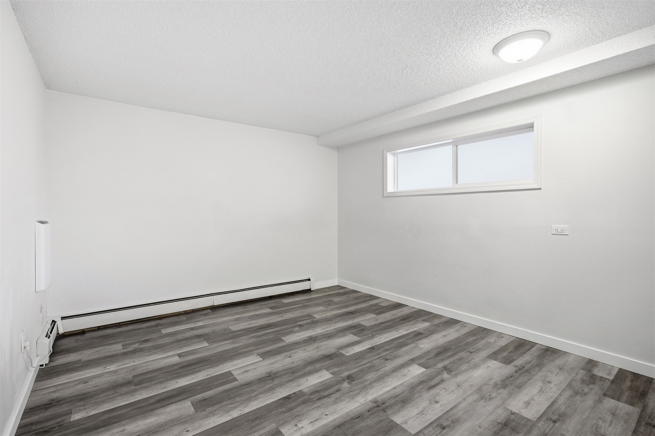 130 W Kent Avenue