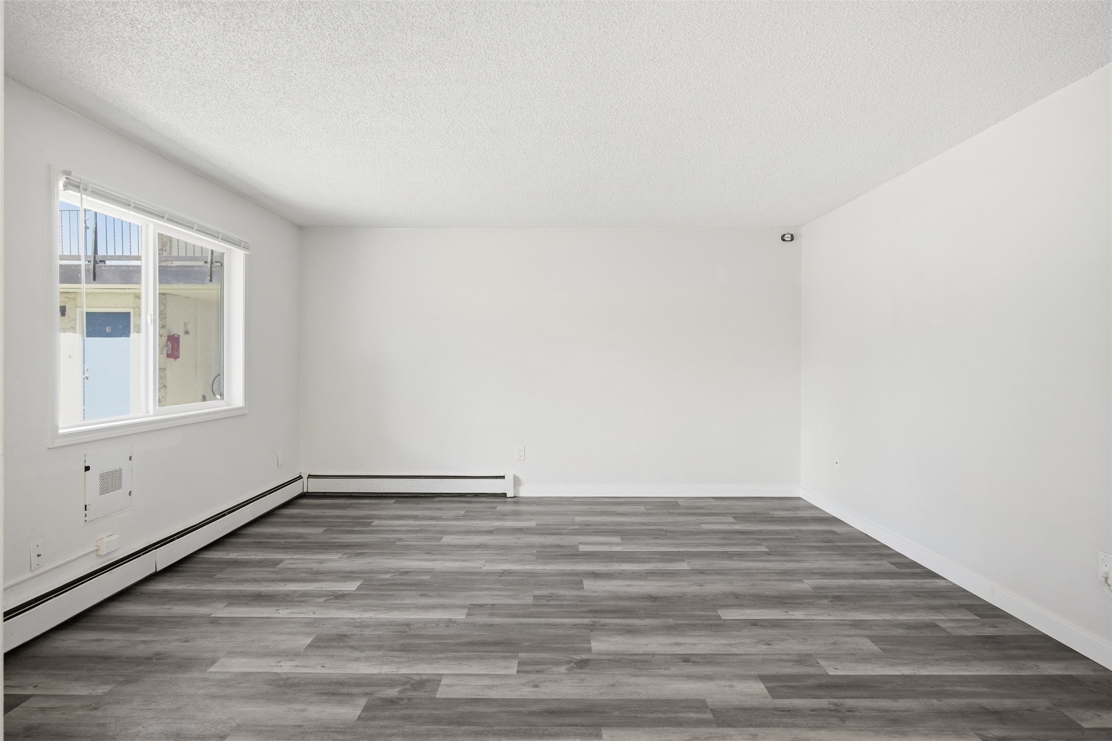 130 W Kent Avenue