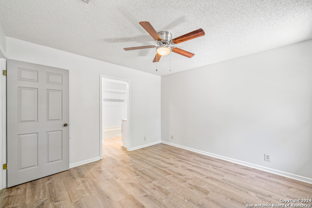 209 JEANETTE DR