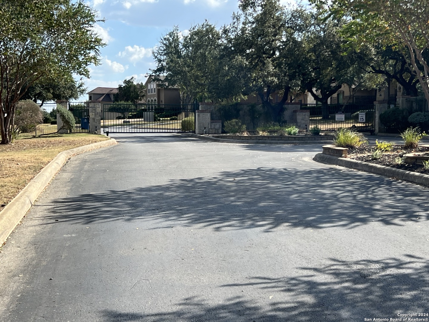 21311 Hampton Park