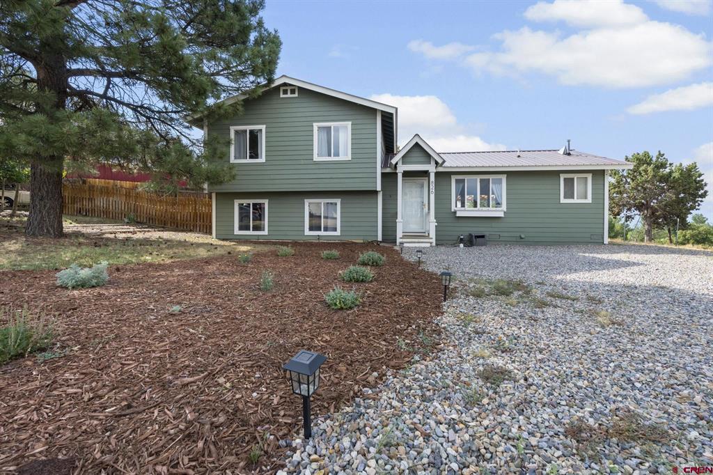 826 E Tamarack Drive