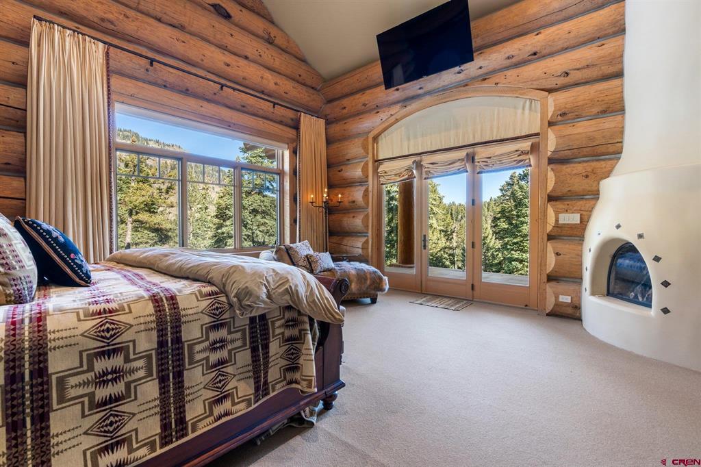 464 Pinnacle View Drive