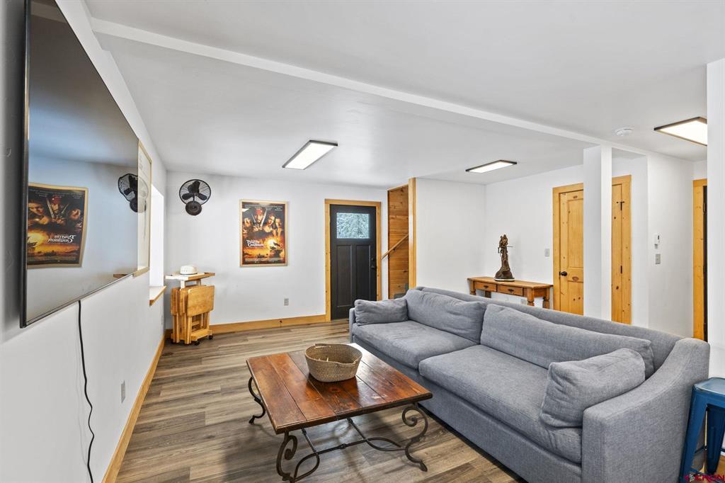 29696 W US Highway 160