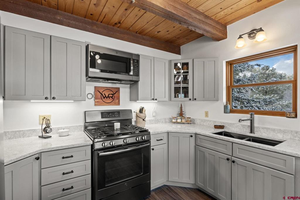 29696 W US Highway 160