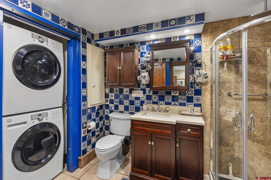 73 S Tamarron Drive Unit: 803