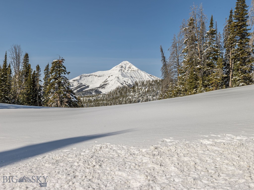 74 Upper Beehive Loop Road