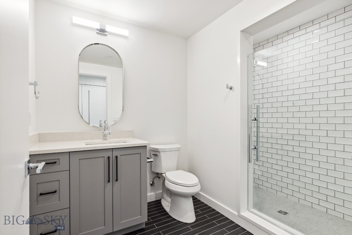 315 N Tracy Avenue 301