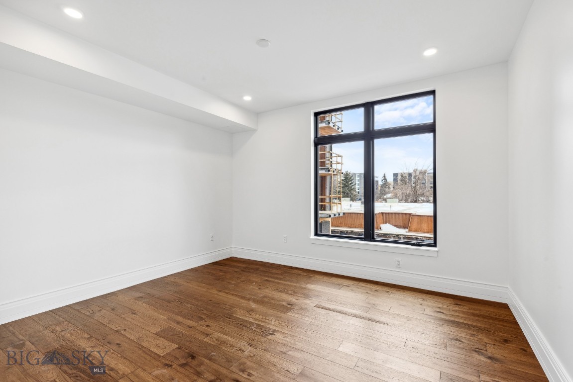 315 N Tracy Avenue 301