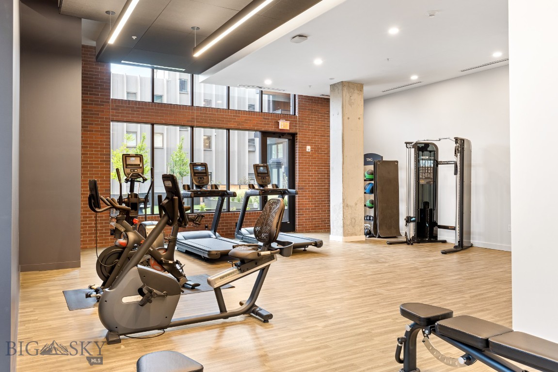 315 N Tracy Avenue 406