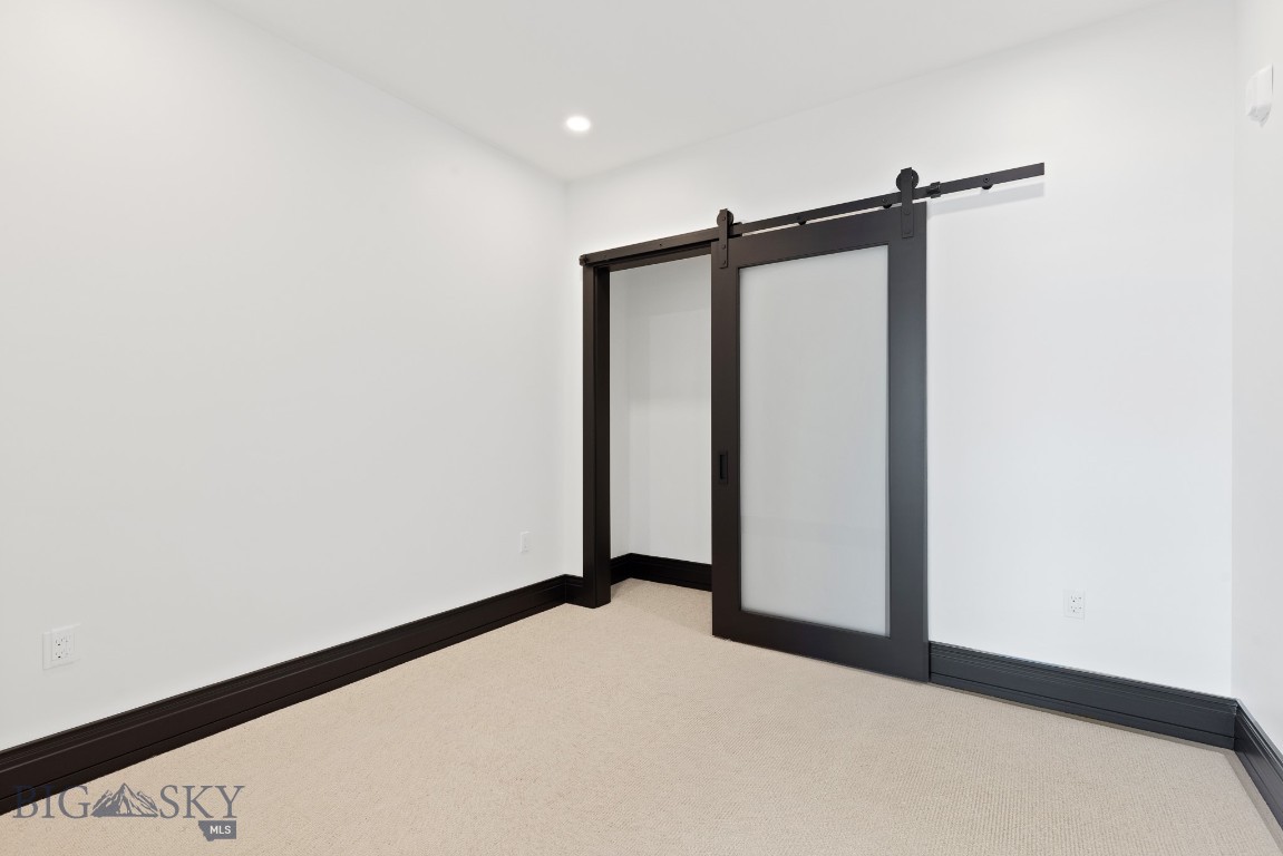 315 N Tracy Avenue 406