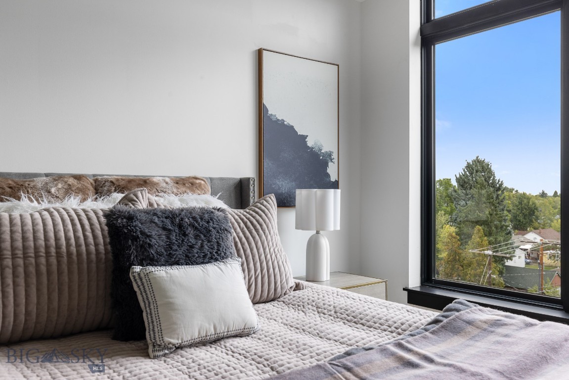 315 N Tracy Avenue 406