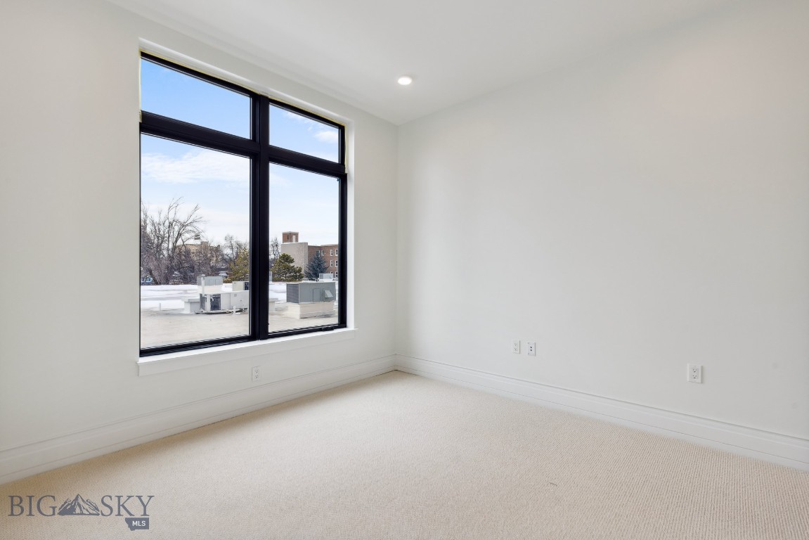 315 N Tracy Avenue 508