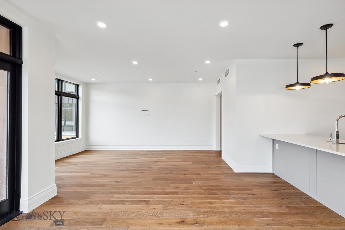 315 N Tracy Avenue 508