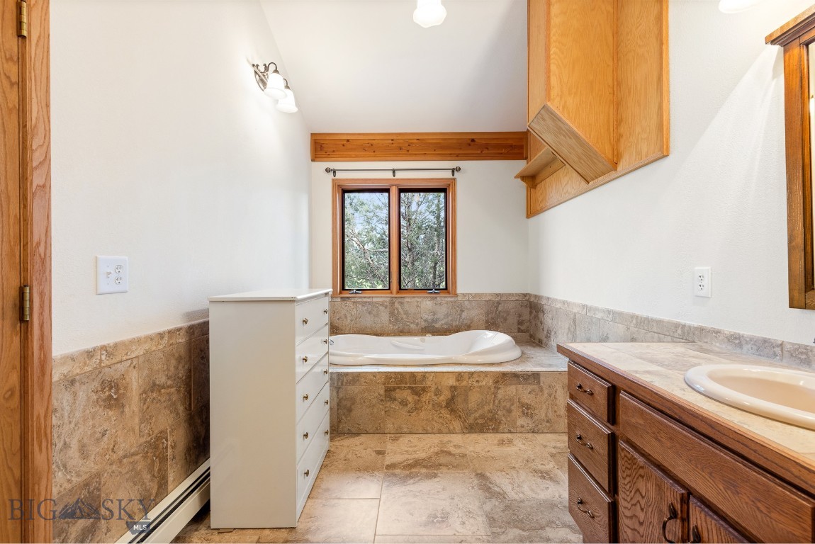 35 N Low Bench Road