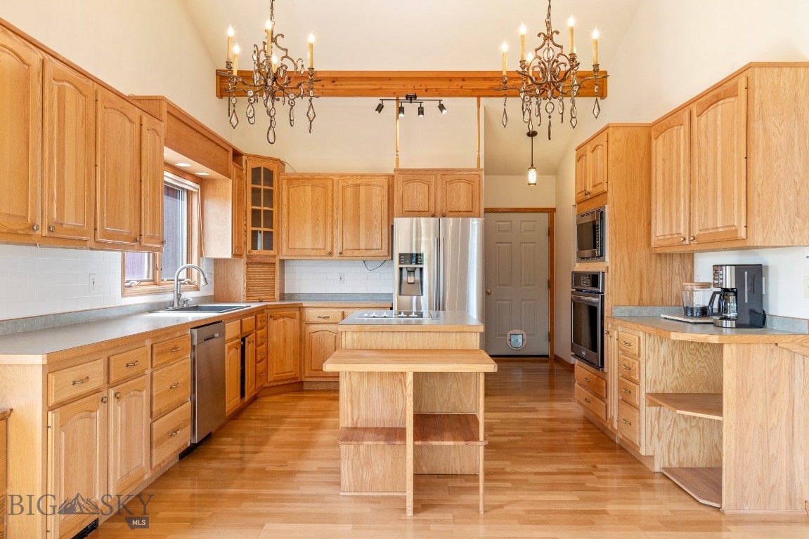 35 N Low Bench Road