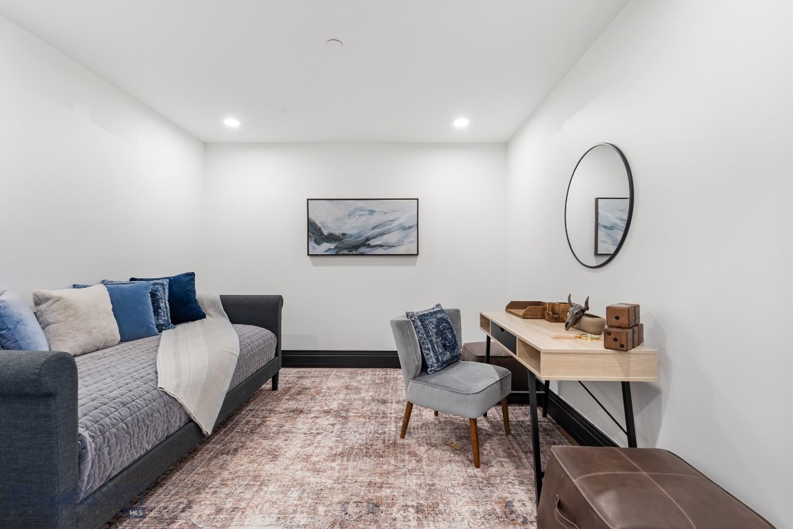 315 N Tracy Avenue 303