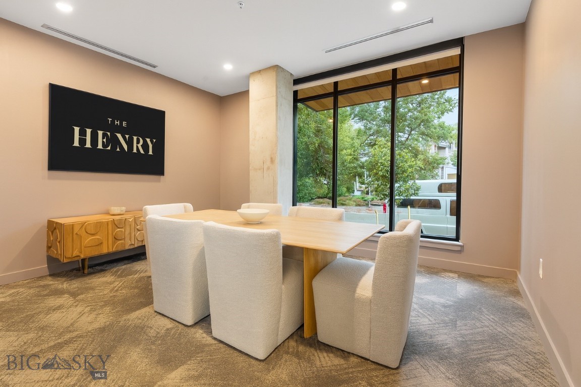 315 N Tracy Avenue 303