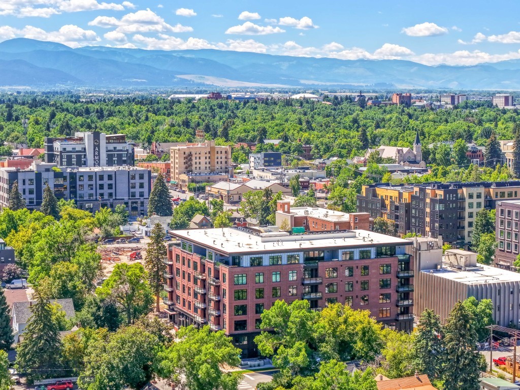 315 N Tracy Avenue 303
