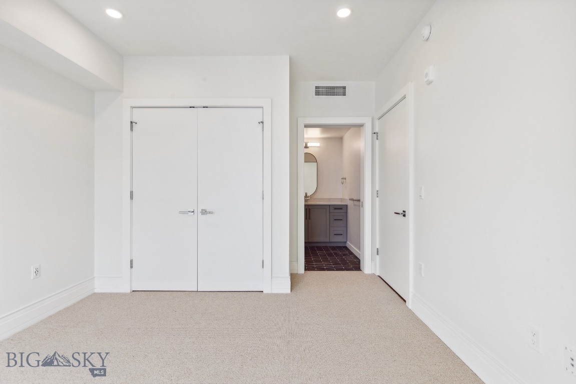 315 N Tracy Avenue 203