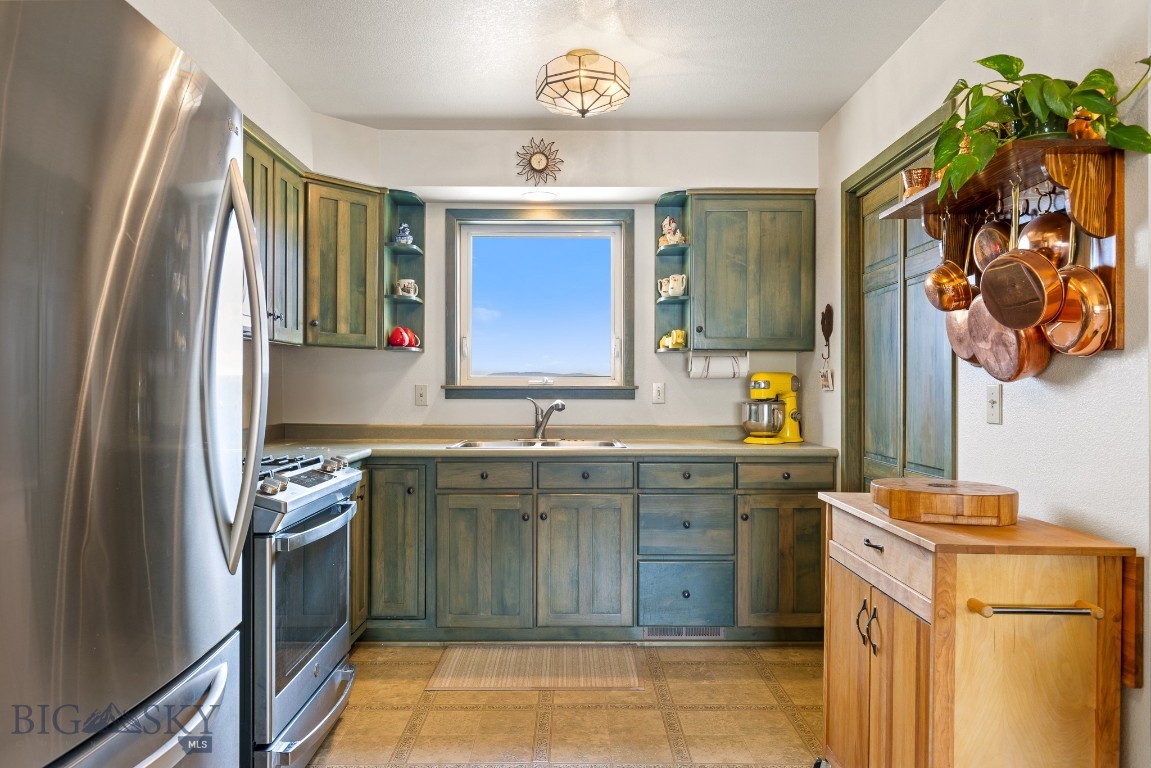 37 Bridger Meadow Lane