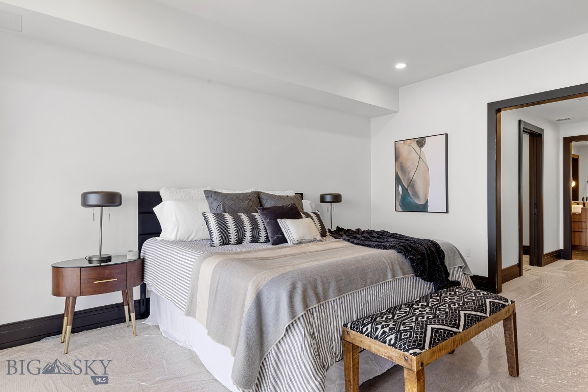 315 N Tracy Avenue 404