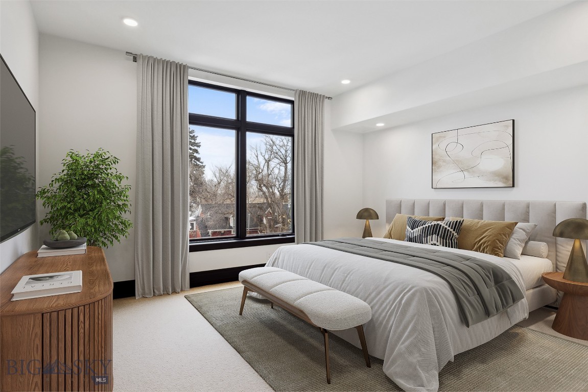 315 N Tracy Avenue 404