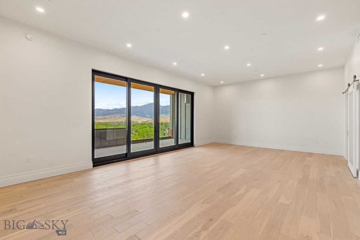 315 N Tracy Avenue 602