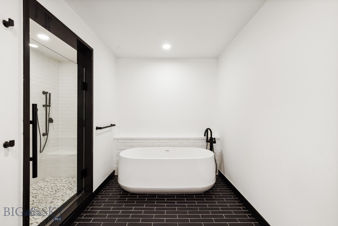 315 N Tracy Avenue 507