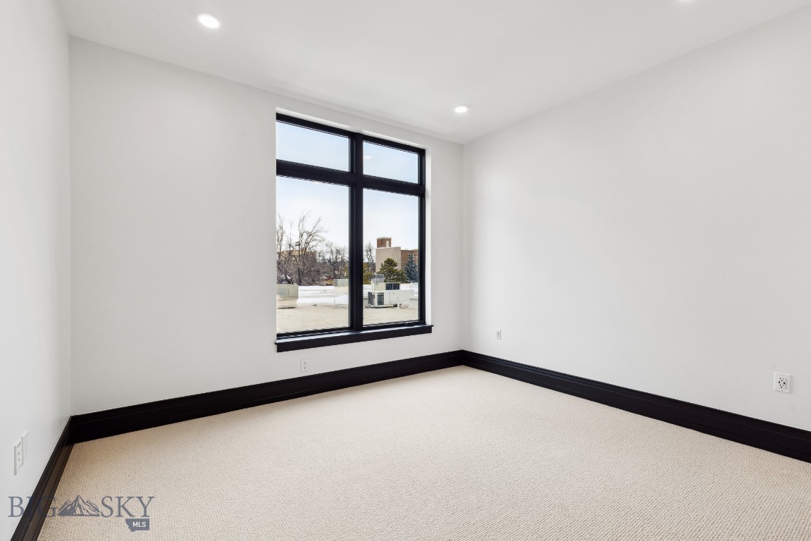 315 N Tracy Avenue 507