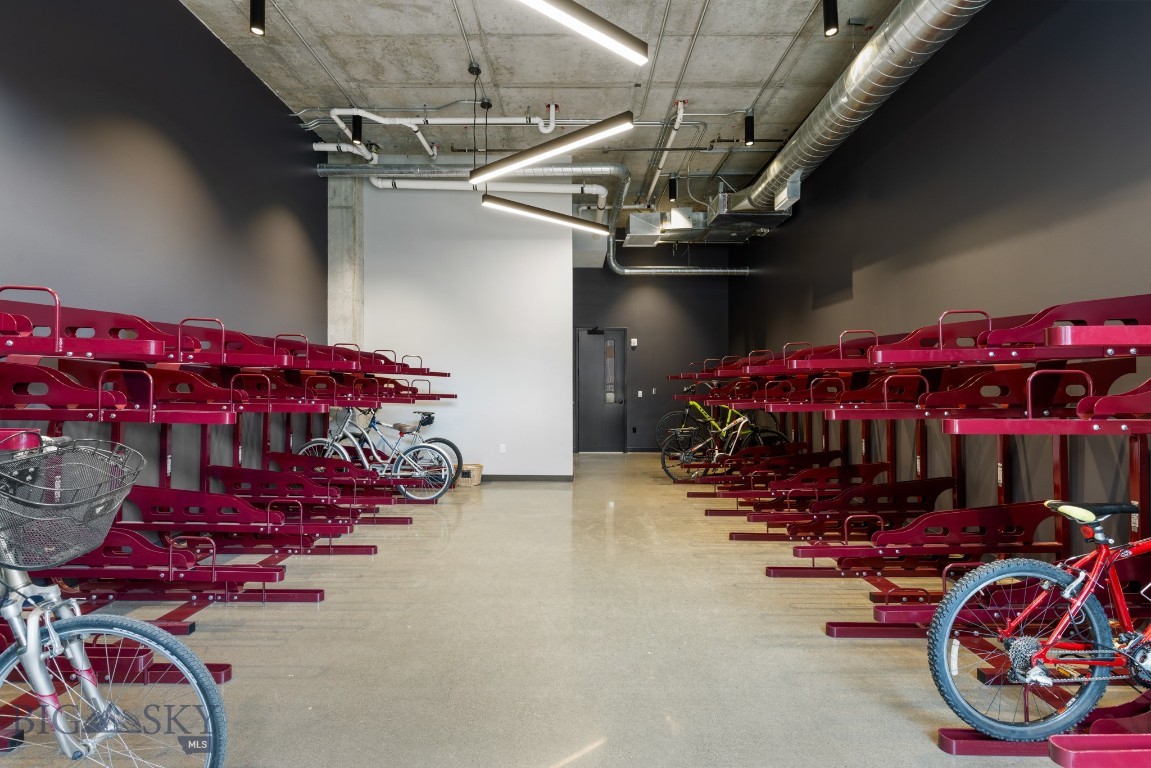 315 N Tracy Avenue 104