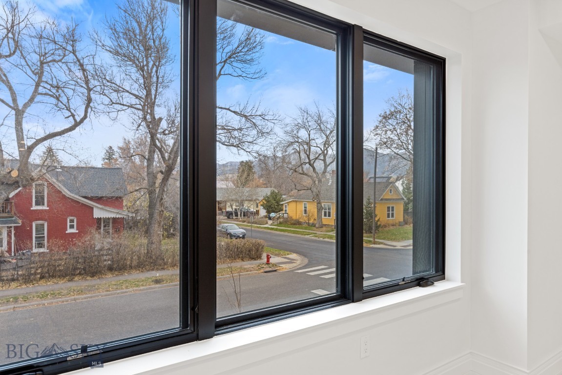 315 N Tracy Avenue 104