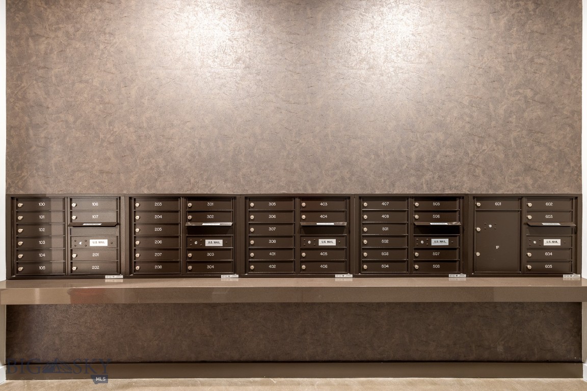 315 N Tracy Avenue 104